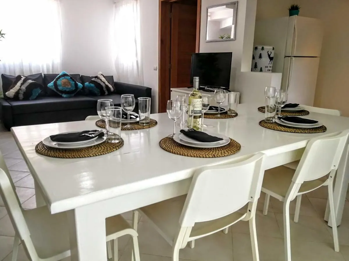 Truecost Suites Deluxe Playa Bavaro - Free Wifi & Free Beach Club Access Πούντα Κάνα Ξενοδοχείο